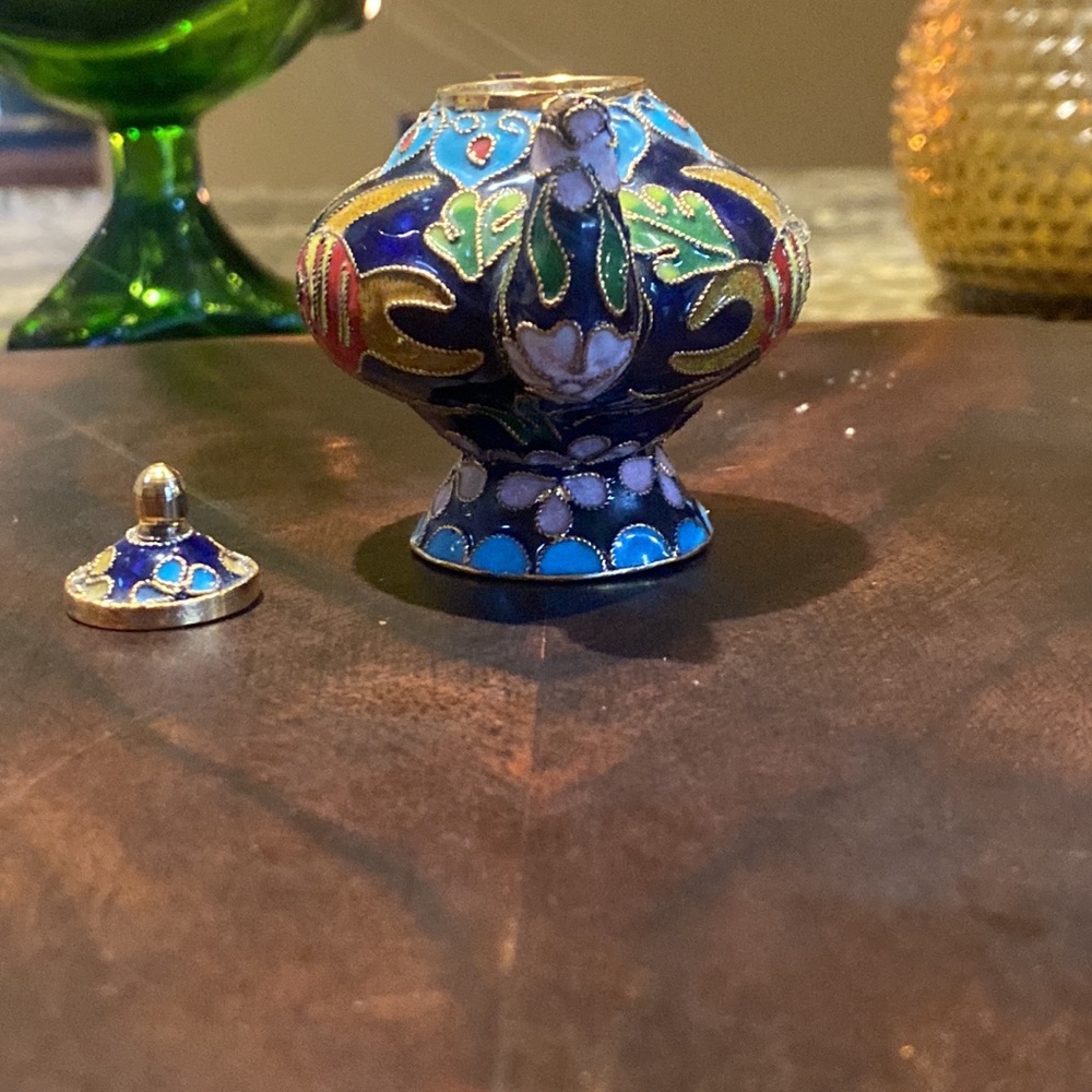 2.5" cloisonné teapot w/ removable lid (functional) enamel and copper - Picture 6 of 6